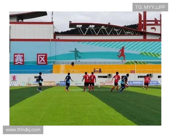 当足球遇上激情绿茵场世界各地球迷共同谱写荣耀与梦想的篇章