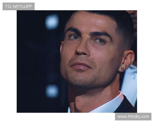 克里斯蒂亚诺·罗纳尔多:从天才少年到足坛传奇的辉煌之路 克里斯蒂亚诺·罗纳尔多:从天才少年到足坛传奇的辉煌之路