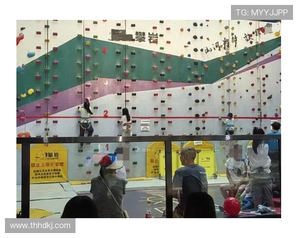 北京攀岩队比赛经验引发热议运动员表现与教练策略成焦点