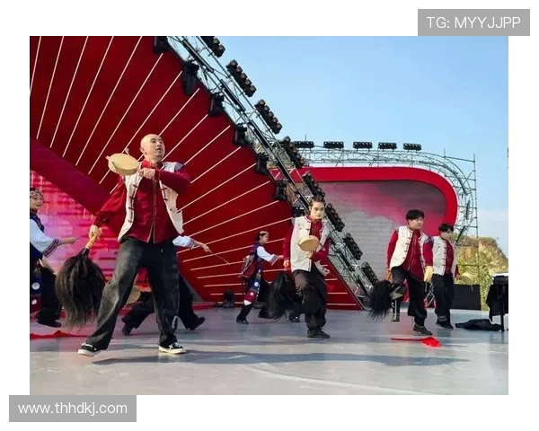 成都与重庆街舞队对决赛后分析力量与技巧的较量