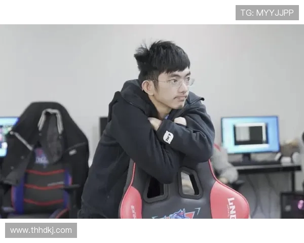 赛后复盘分析LNG与EDG对战中的战术意识与团队配合探讨