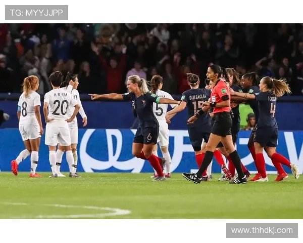 2026年世界杯揭幕战预告:全球瞩目足球盛宴将如何重塑赛事历史