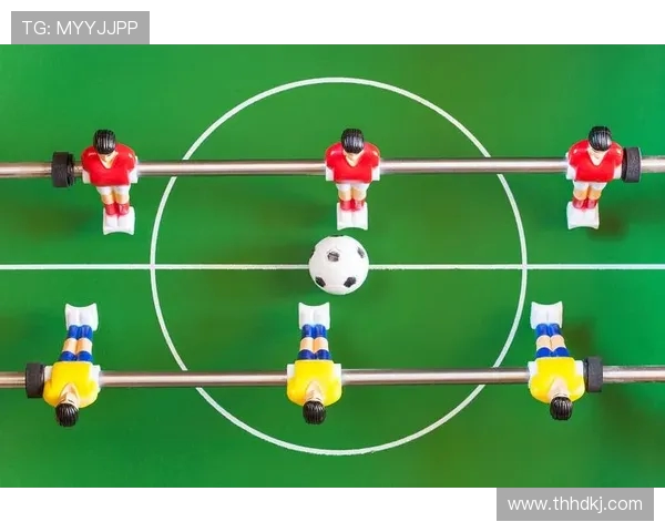 全球足球变革之路：技术进步与战术创新引领未来发展趋势